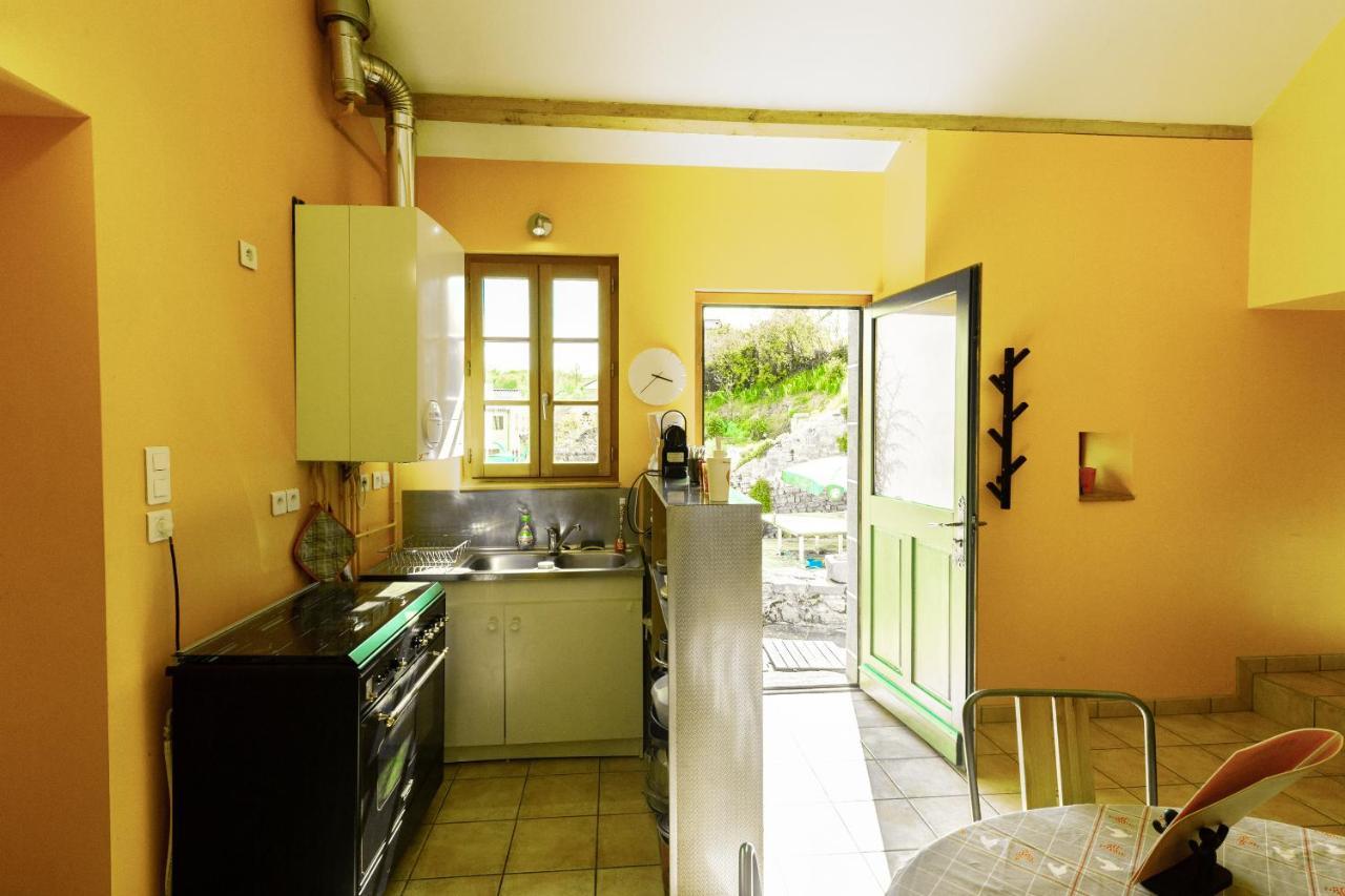 Grand Gite Du Bistrot D'Ici Saint-Saturnin  Bagian luar foto